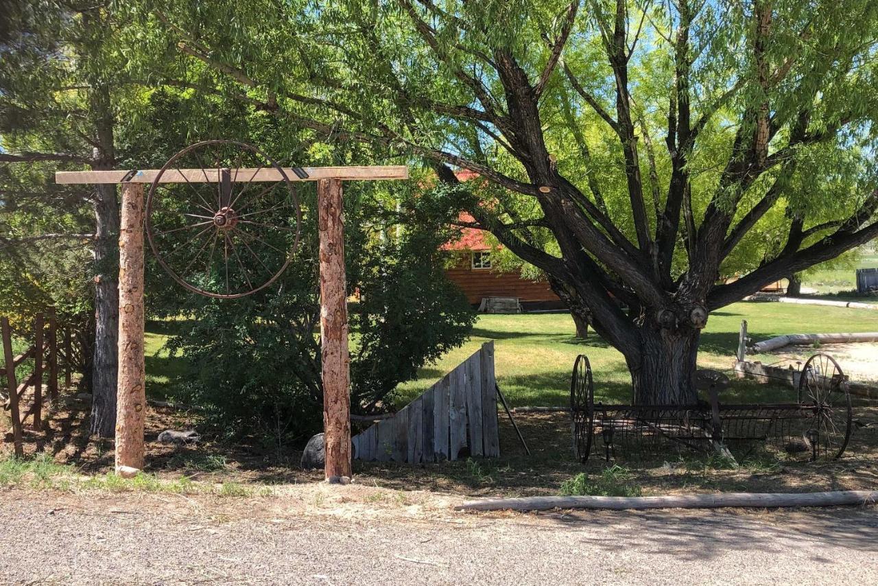 Rustic Cabin 20 Mins To Capitol Reef Natl Park! Lyman Buitenkant foto